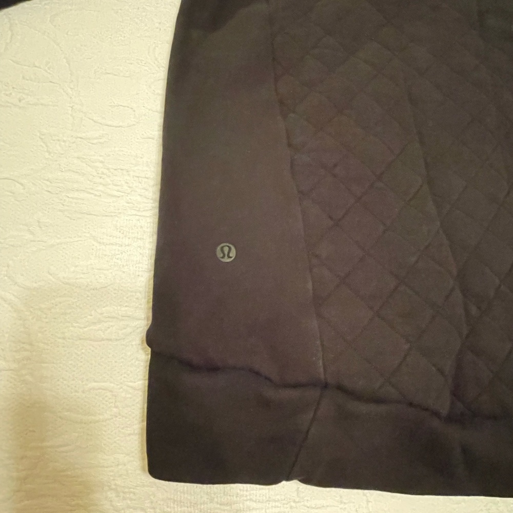 Lululemon Jacket - Picture 4 of 5